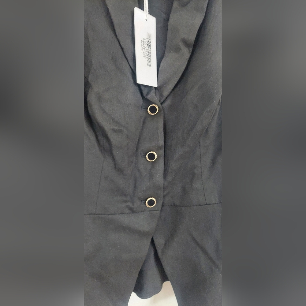 Reformation Oakley vest in various sizes - Picture 5 of 8